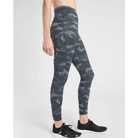 Athleta Elation‎ High Rise Camo 7/8 Tight Black Gray Size Small - Picture 2 of 9